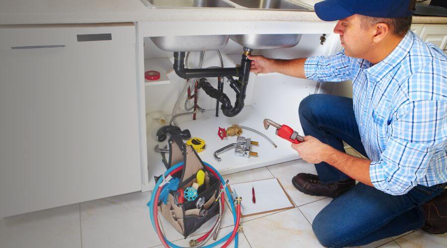 Expert burst pipe repair services in Schererville, IN